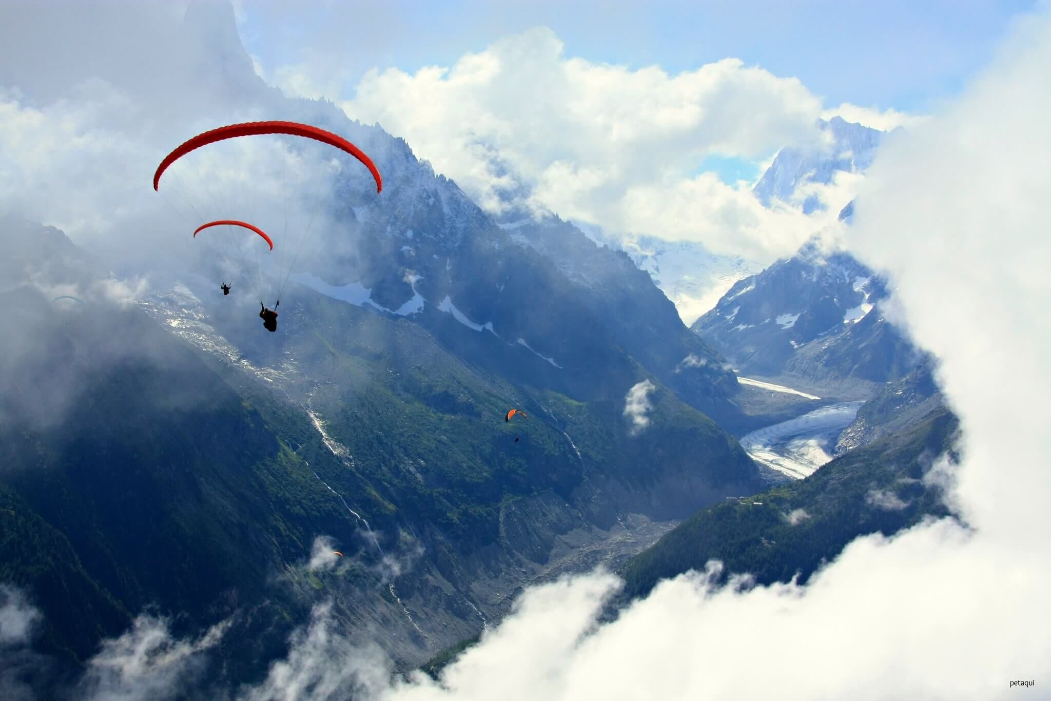 Parapente à Chamonix - Photo d'Alexandro Lacadena sur Flickr